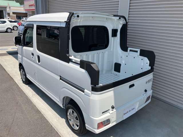 Daihatsu Hijet Deck Van 5