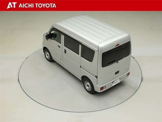 Suzuki Every 12