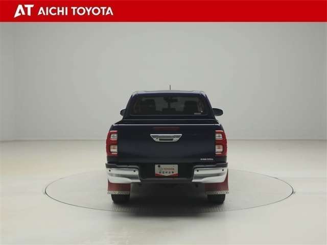 Toyota Hilux 5