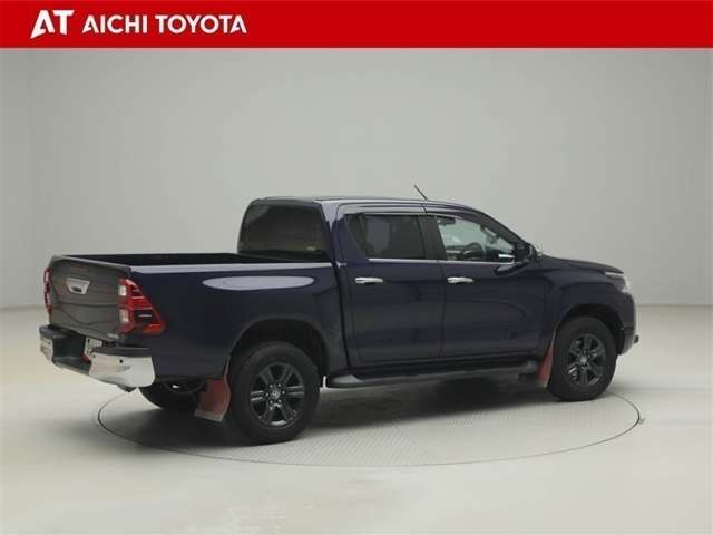 Toyota Hilux 6