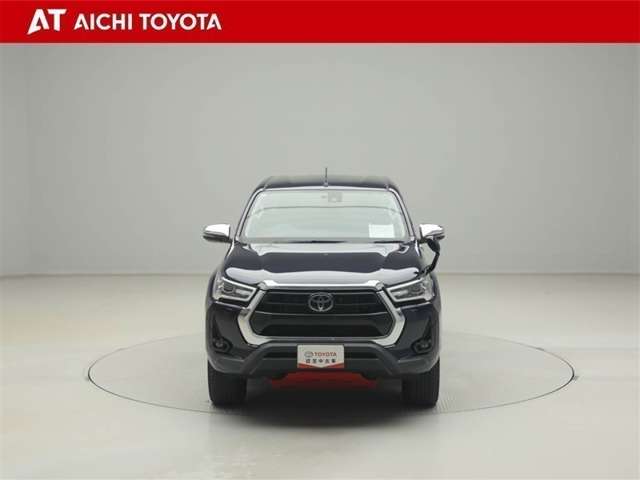 Toyota Hilux 9