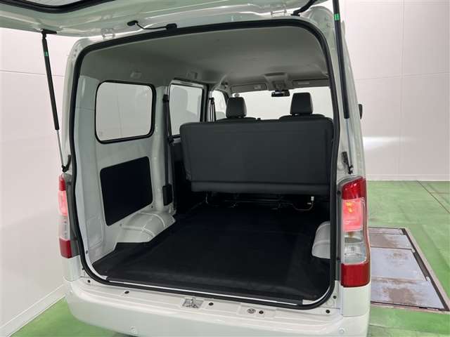 Daihatsu グランマックスカーゴ 12