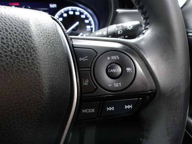 Toyota Harrier 8