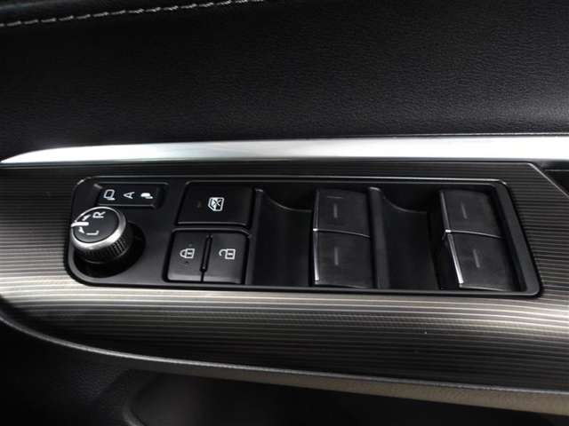 Toyota Harrier 9