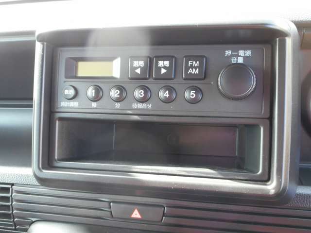 Honda N-VAN 9