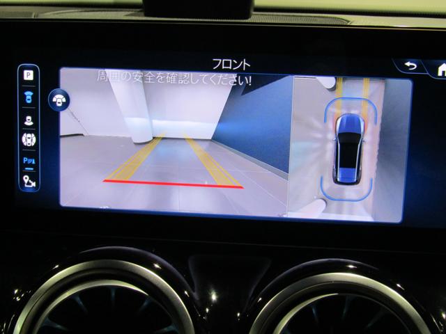 Mercedes-Benz GLB 12