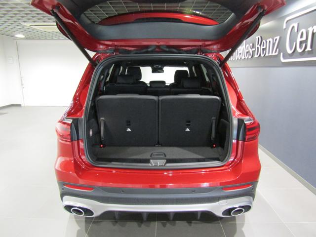 Mercedes-Benz GLB 6
