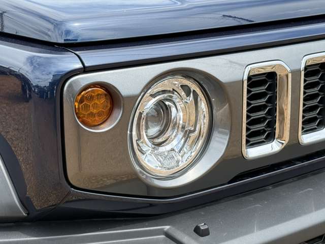 Suzuki Jimny Nomade 10