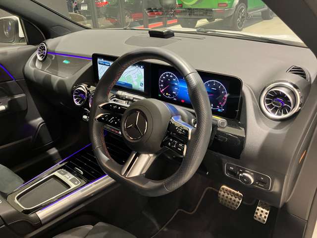 Mercedes-Benz GLA-Class 5