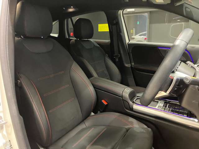 Mercedes-Benz GLA-Class 6