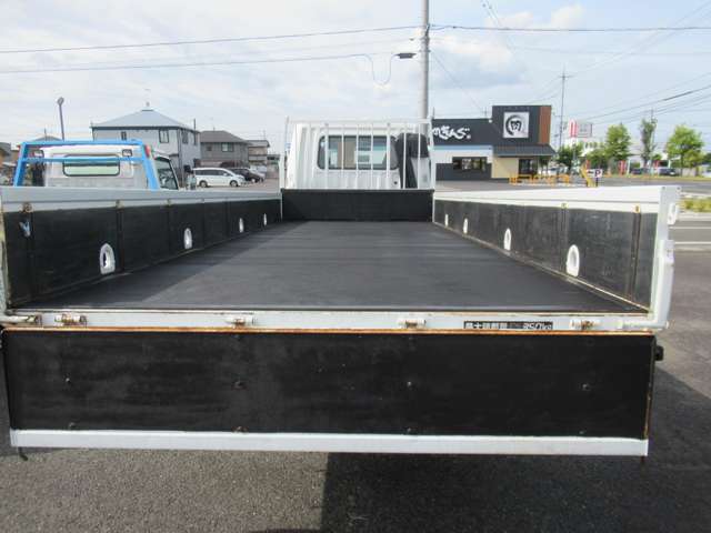 Mitsubishi Fuso Fighter 6