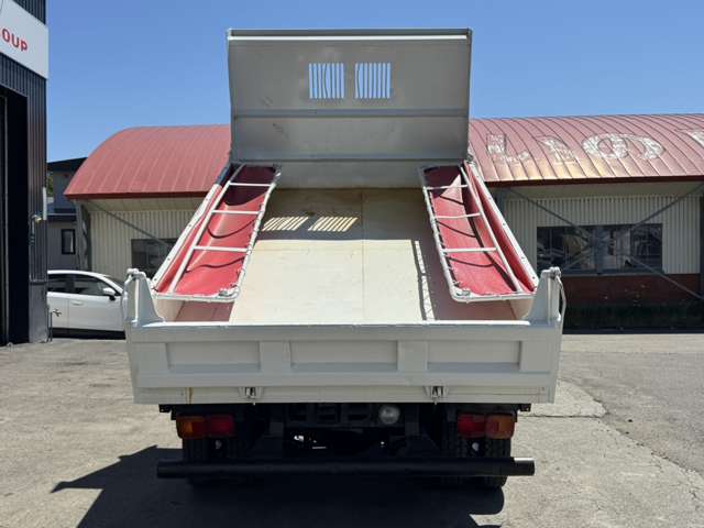 Hino Ranger 4