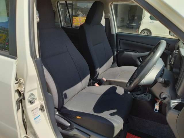 Toyota Succeed Van 12