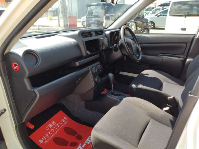Toyota Succeed Van 6