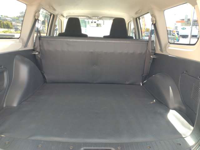 Toyota Succeed Van 8