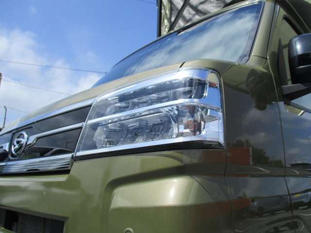 Daihatsu Atrai 11