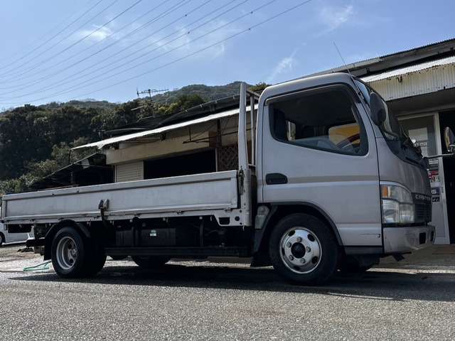 Mitsubishi Fuso Canter 4