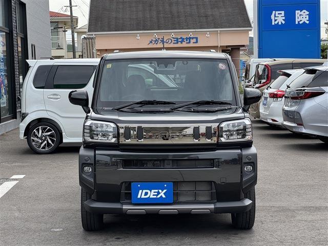 Daihatsu Taft 4
