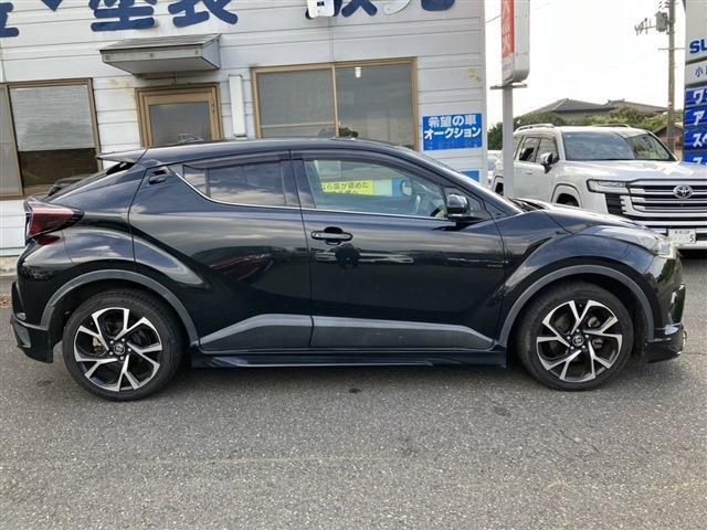 Toyota C-HR 3