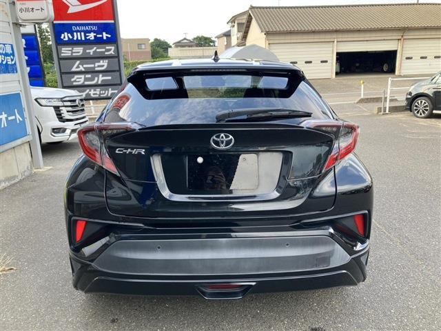 Toyota C-HR 5