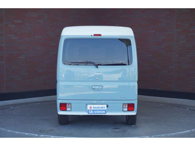 Suzuki Every 8