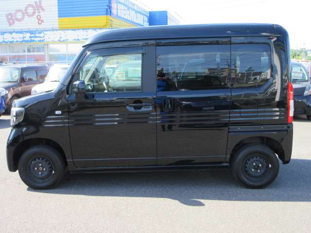 Honda N-VAN 9