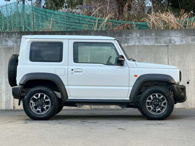 Suzuki Jimny Sierra 8