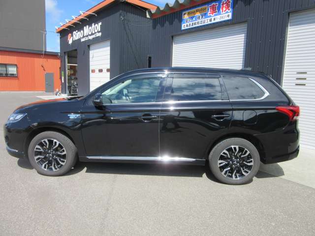 Mitsubishi Outlander PHEV 5