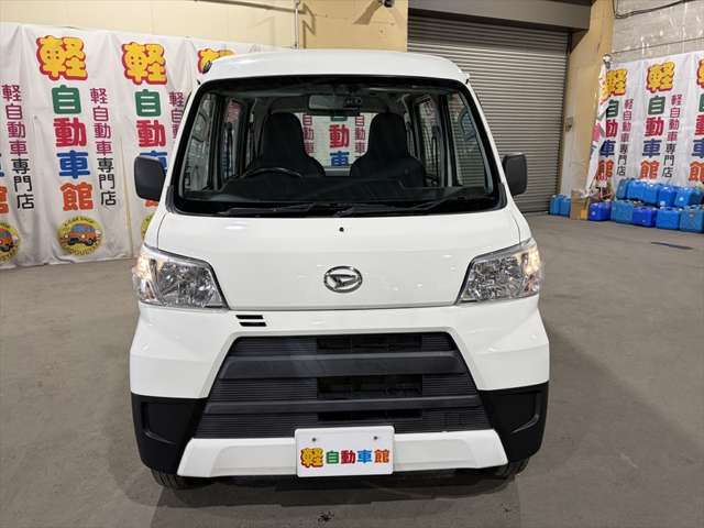 Daihatsu Hijet Cargo 10