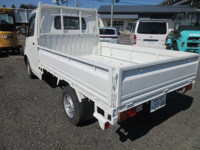 Toyota Light Ace Truck 5