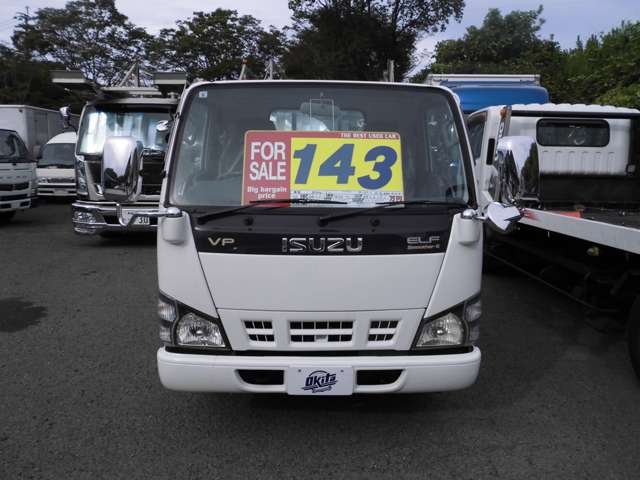 Isuzu Elf 2