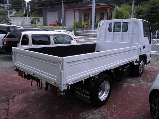 Isuzu Elf 5