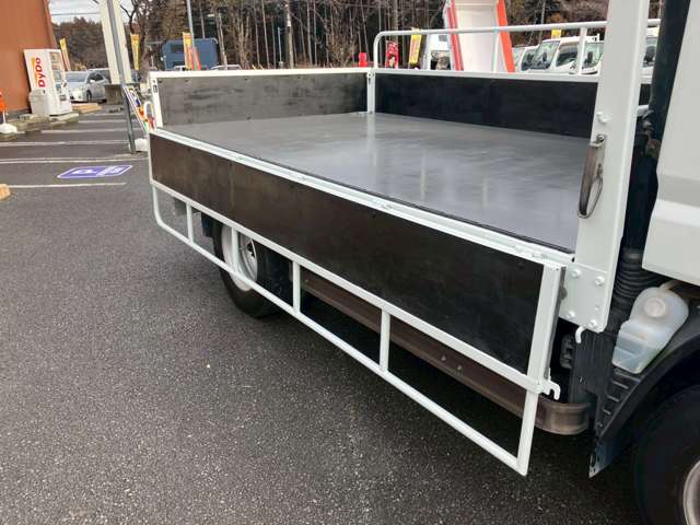 Mitsubishi Fuso Canter 12