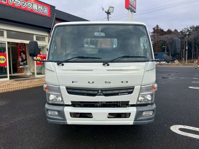 Mitsubishi Fuso Canter 2