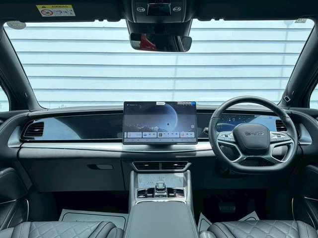 BYD Sealion 7 6