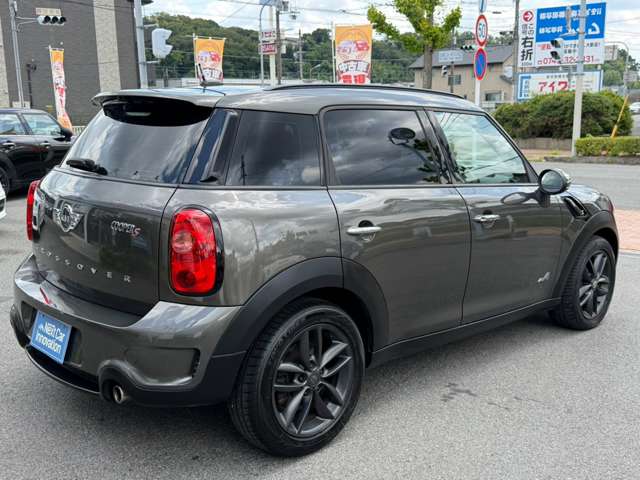 MINI Crossover 10