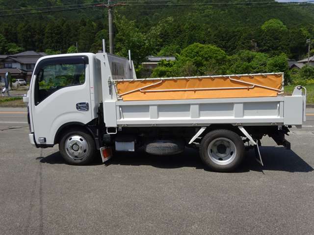 Isuzu Elf 11