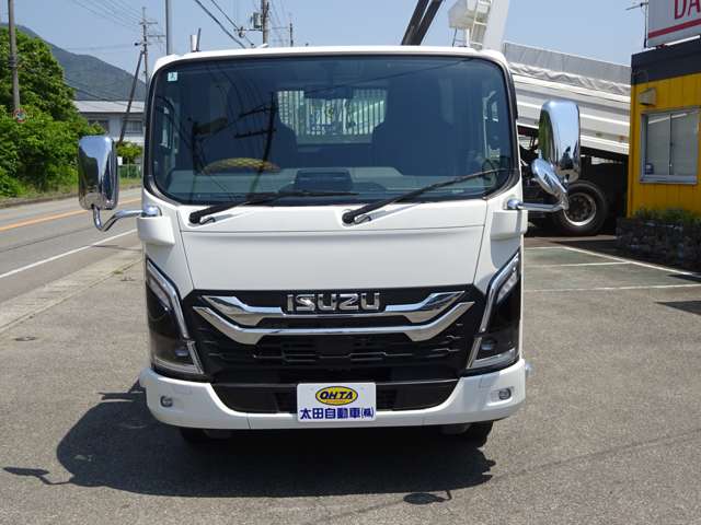 Isuzu Elf 5