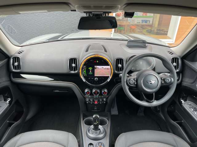 MINI Crossover 5