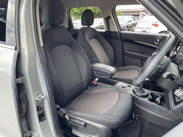 MINI Crossover 6
