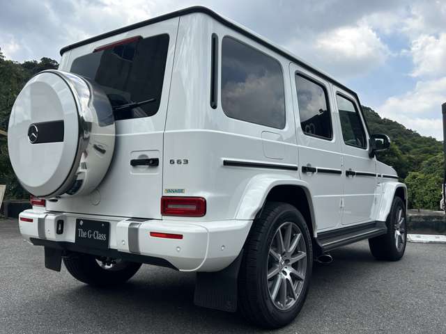 Mercedes-Benz G-Class 3