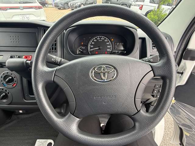 Toyota Town Ace Van 11