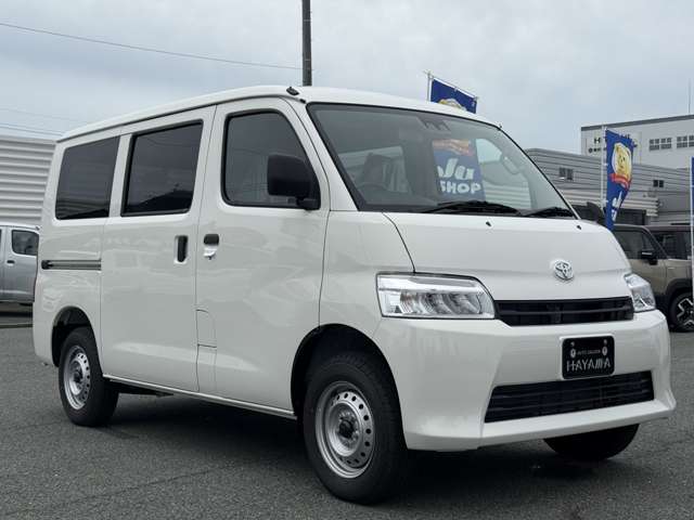 Toyota Town Ace Van 5