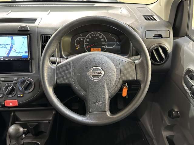 Nissan NV150 AD 11