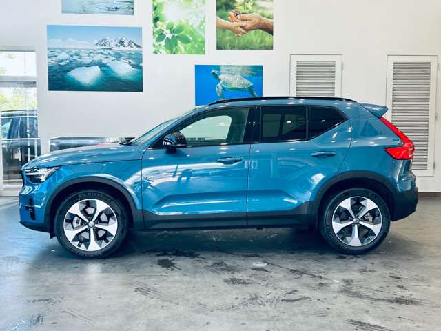 Volvo XC40 11