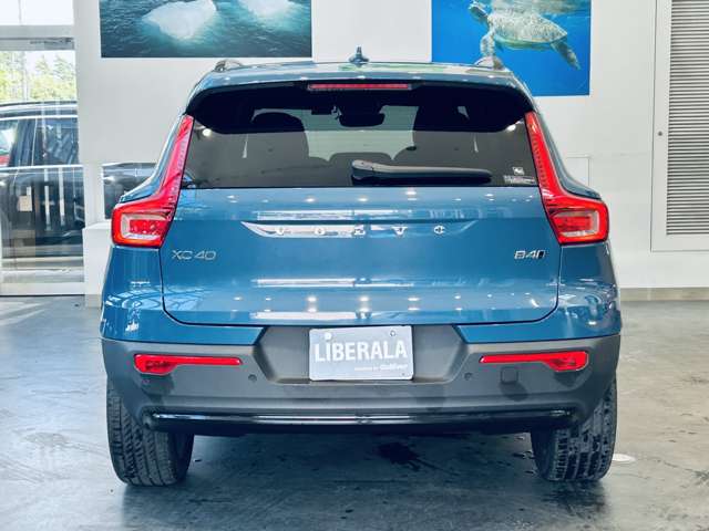 Volvo XC40 10