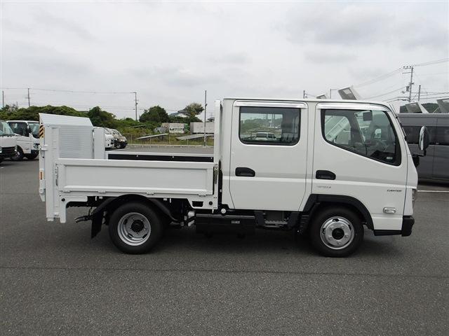 Mitsubishi Fuso Canter 8