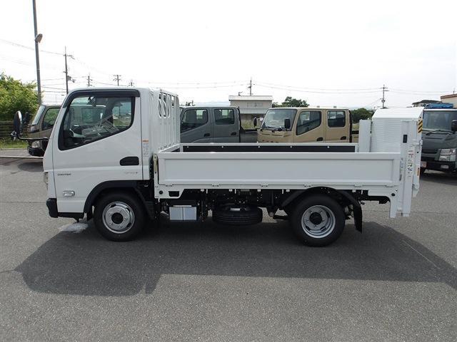 Mitsubishi Fuso Canter 9