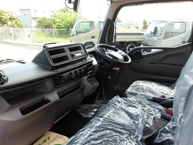 Mitsubishi Fuso Canter 10