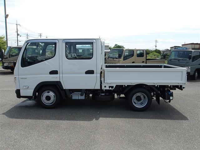 Mitsubishi Fuso Canter 9